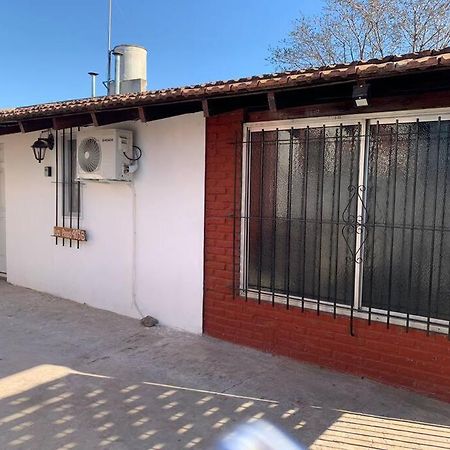 Studio Apartment California 15 Minutos De Ezeiza モンテ・グランデ エクステリア 写真